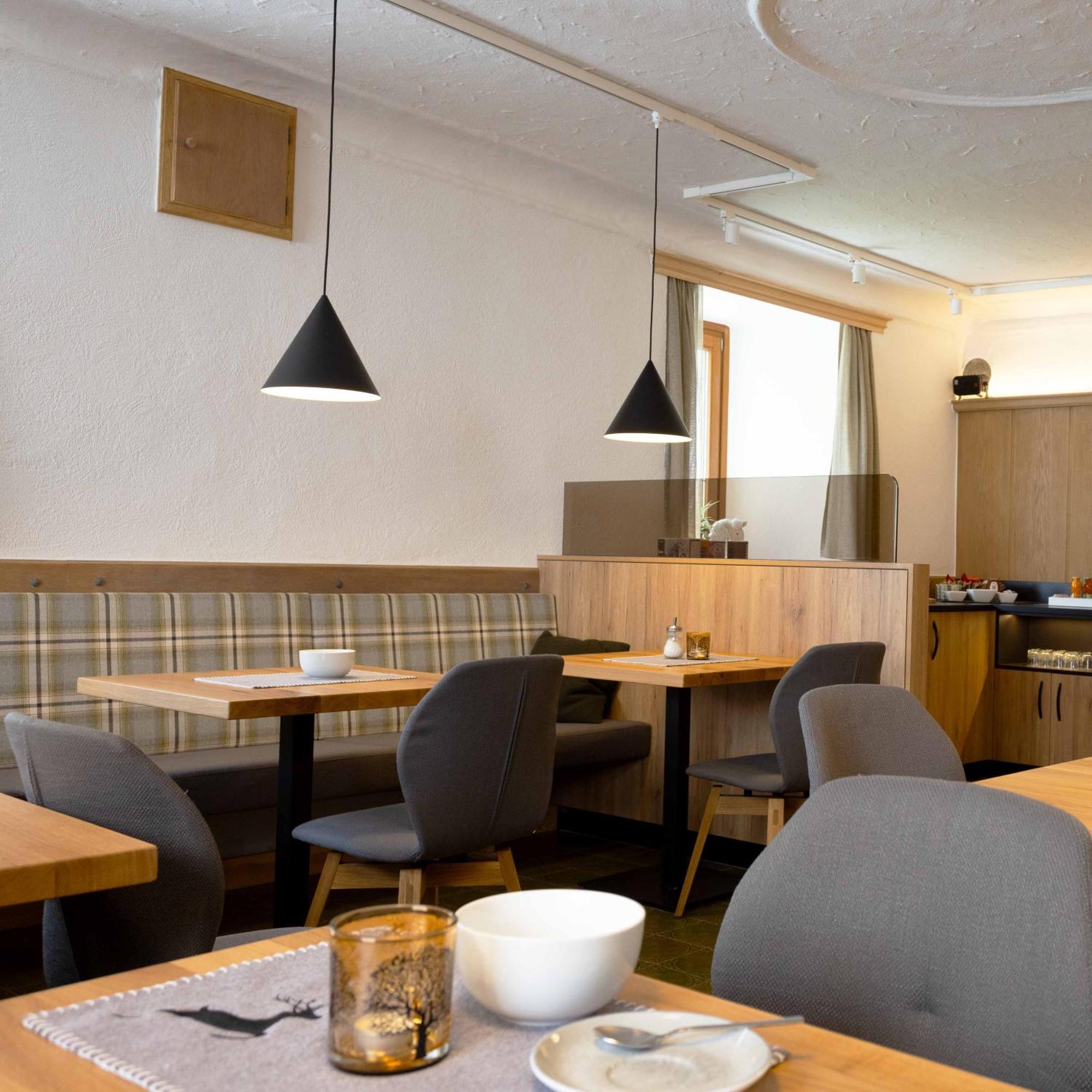 Hotel Garni Löwen Silz Esterno foto